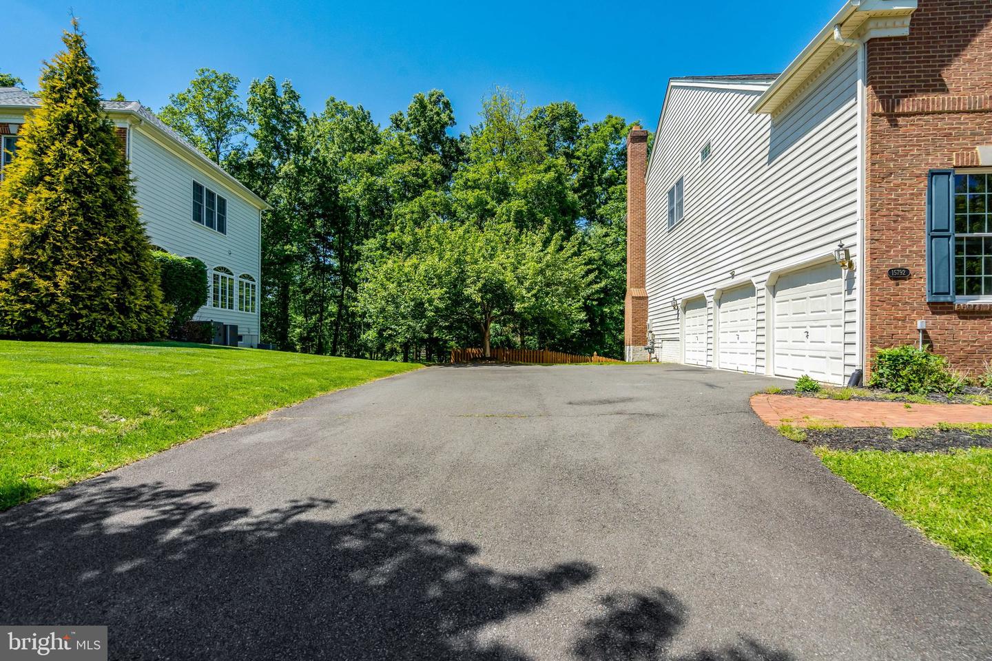 Haymarket, Virginia, 20169, United States, 5 Bedrooms Bedrooms, ,5 BathroomsBathrooms,Residential,Pending,2031766