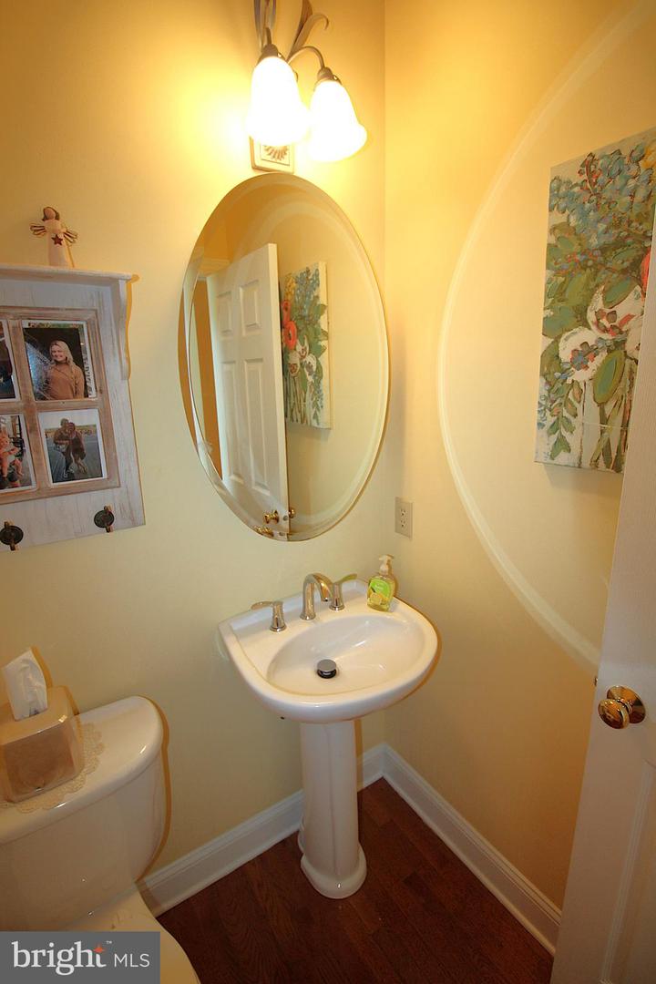 Chalfont, Pennsylvania, 18914, United States, 5 Bedrooms Bedrooms, ,4 BathroomsBathrooms,Residential,Active,1936623