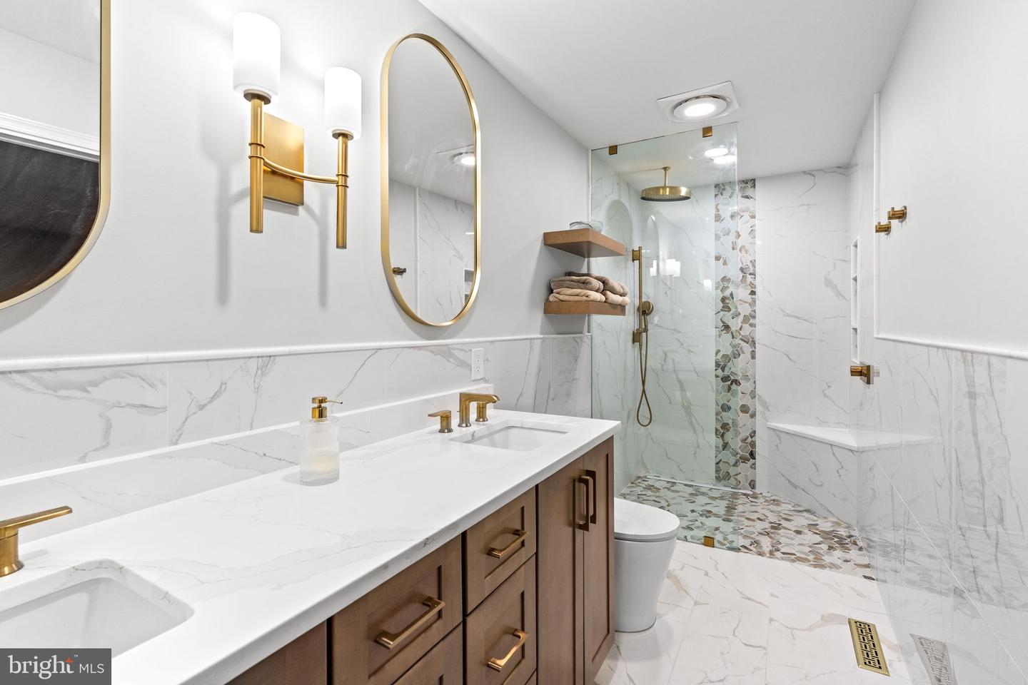 Reston, Virginia, 20191, United States, 3 Bedrooms Bedrooms, ,3 BathroomsBathrooms,Residential,Active,2044995