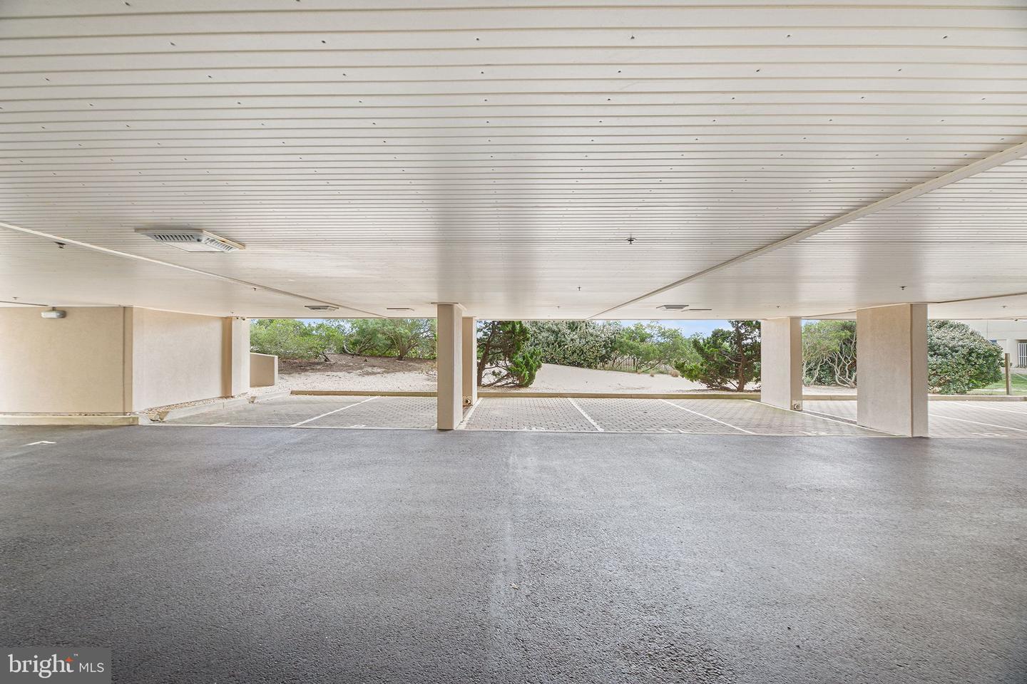 Ocean City, Maryland, 21842, United States, 4 Bedrooms Bedrooms, ,4 BathroomsBathrooms,Residential,Active,1959973