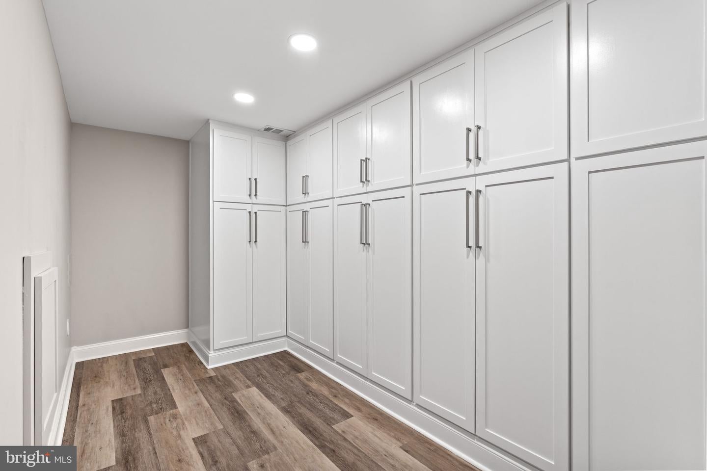 Reston, Virginia, 20191, United States, 3 Bedrooms Bedrooms, ,3 BathroomsBathrooms,Residential,Active,2044995