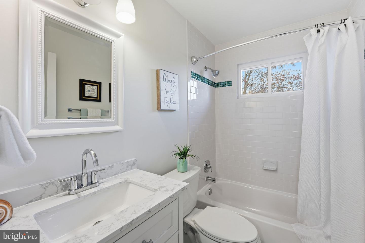 Bethesda, Maryland, 20817, United States, 4 Bedrooms Bedrooms, ,3 BathroomsBathrooms,Residential,Active,1990583