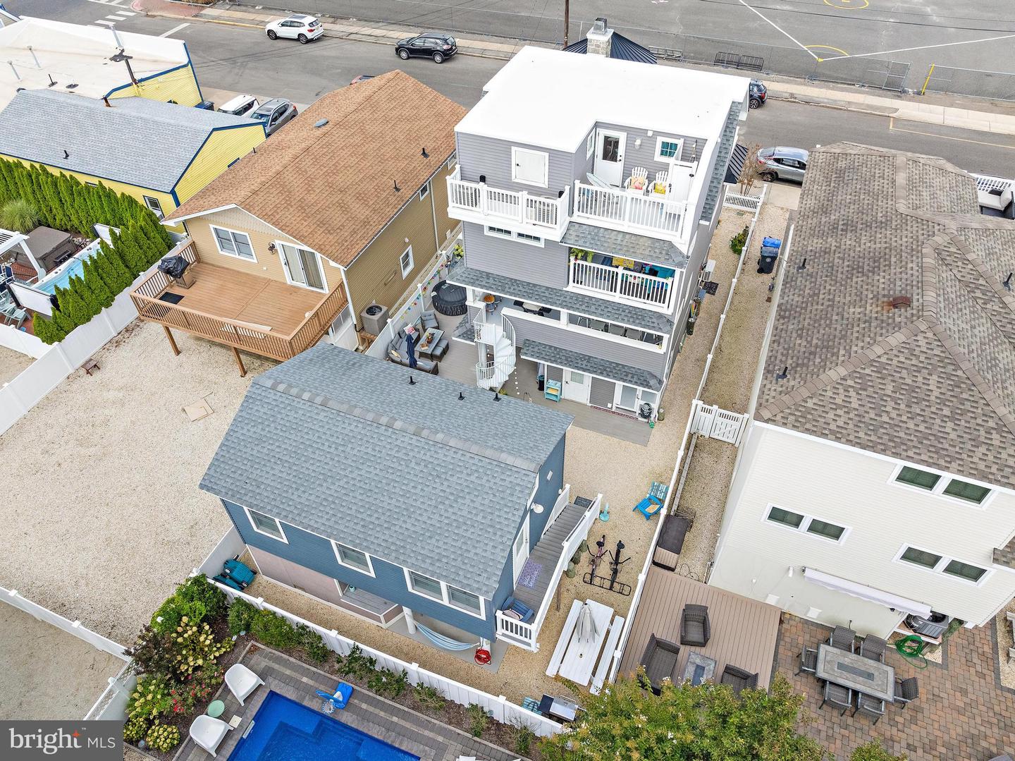 Beach Haven, New Jersey, 08008, United States, 5 Bedrooms Bedrooms, ,4 BathroomsBathrooms,Residential,Active,1941132