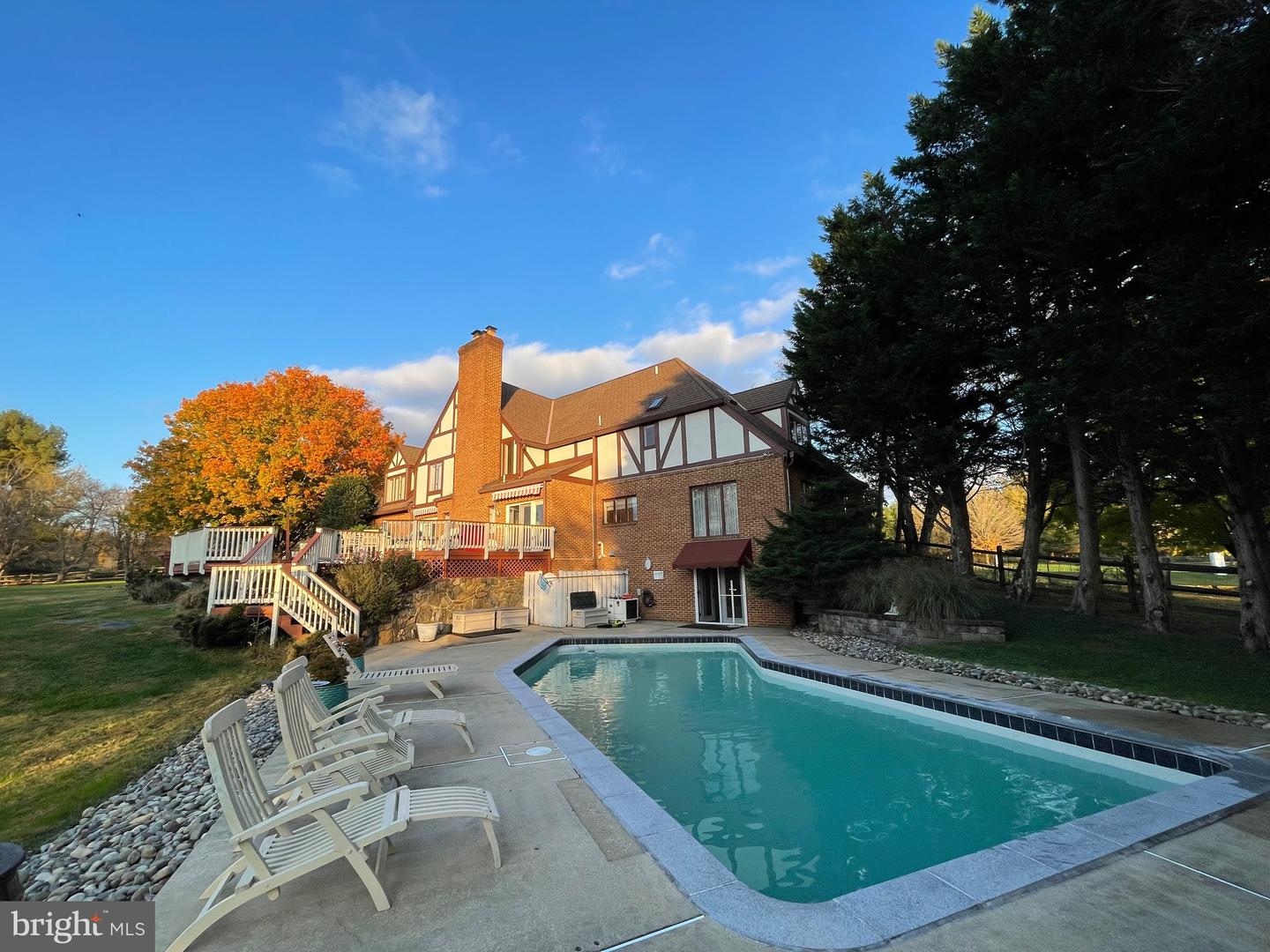 North Potomac, Maryland, 20878, United States, 5 Bedrooms Bedrooms, ,6 BathroomsBathrooms,Residential,Active,2045699