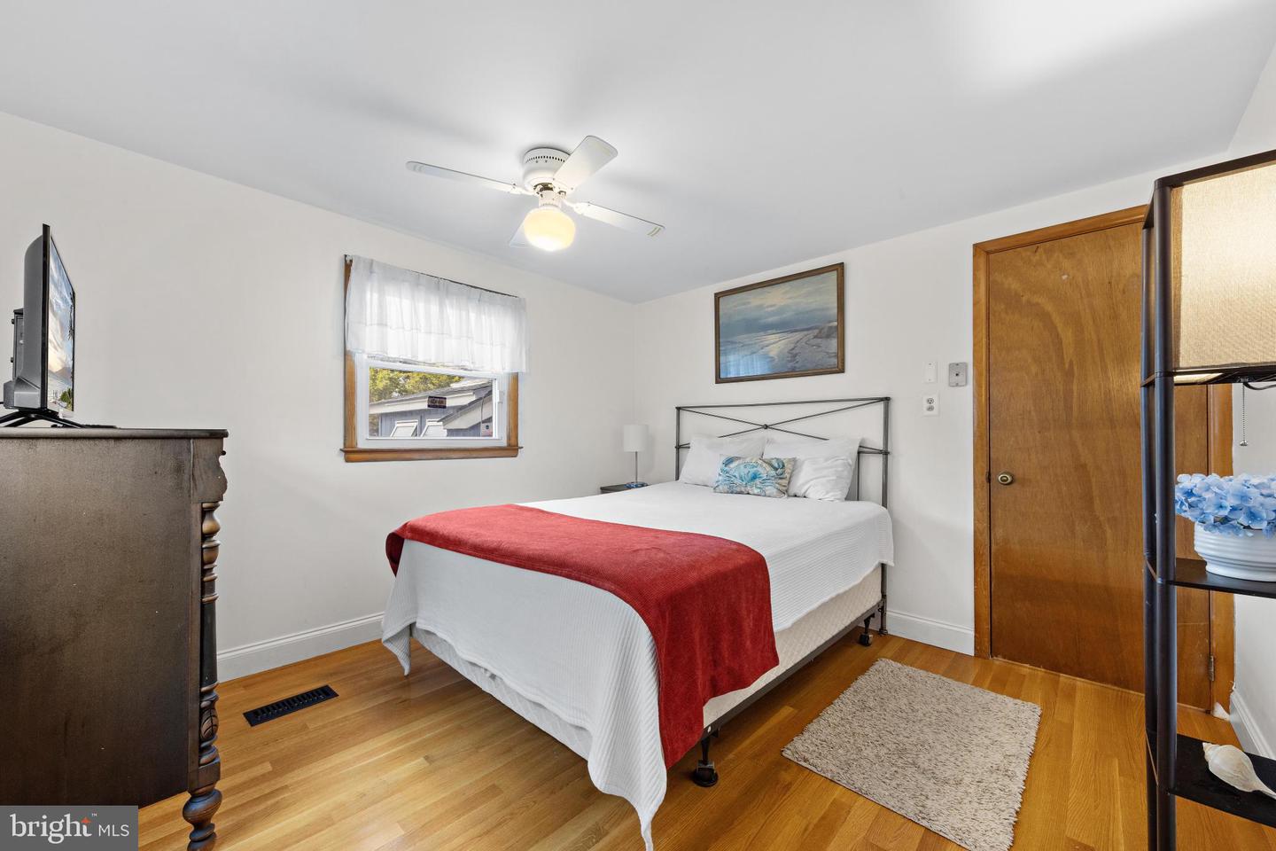 Surf City, New Jersey, 08008, United States, 4 Bedrooms Bedrooms, ,2 BathroomsBathrooms,Residential,Active,1941334