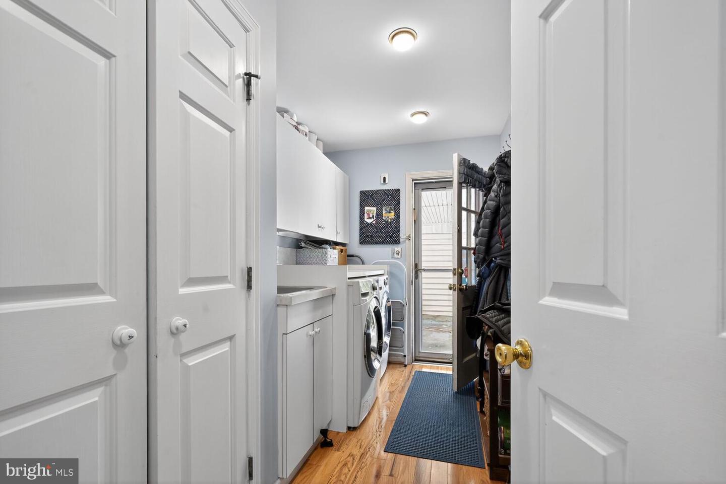 Potomac, Maryland, 20854, United States, 5 Bedrooms Bedrooms, ,4 BathroomsBathrooms,Residential,Active,1988709