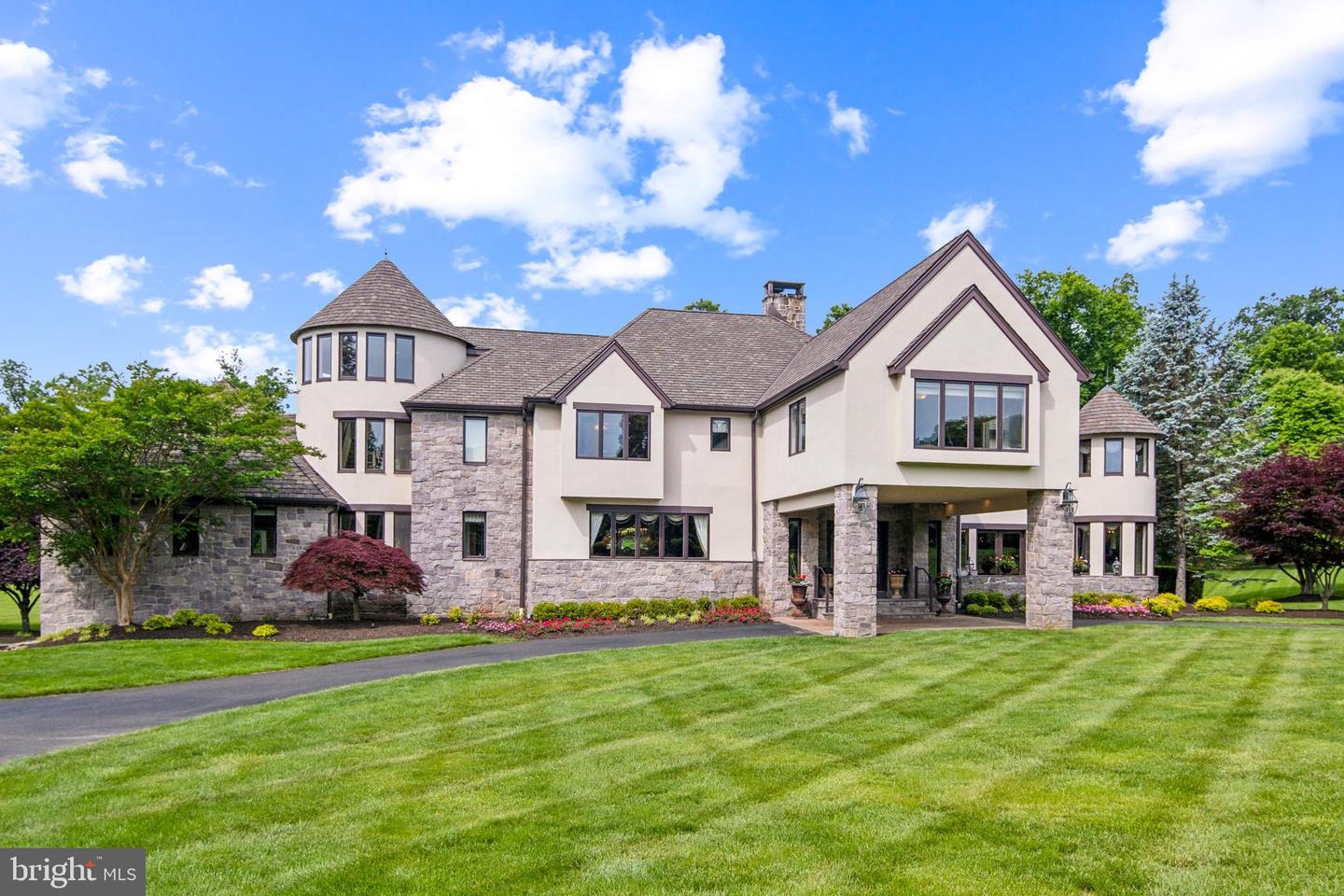 Newtown, Pennsylvania, 18940, United States, 6 Bedrooms Bedrooms, ,6 BathroomsBathrooms,Residential,Active,1849543