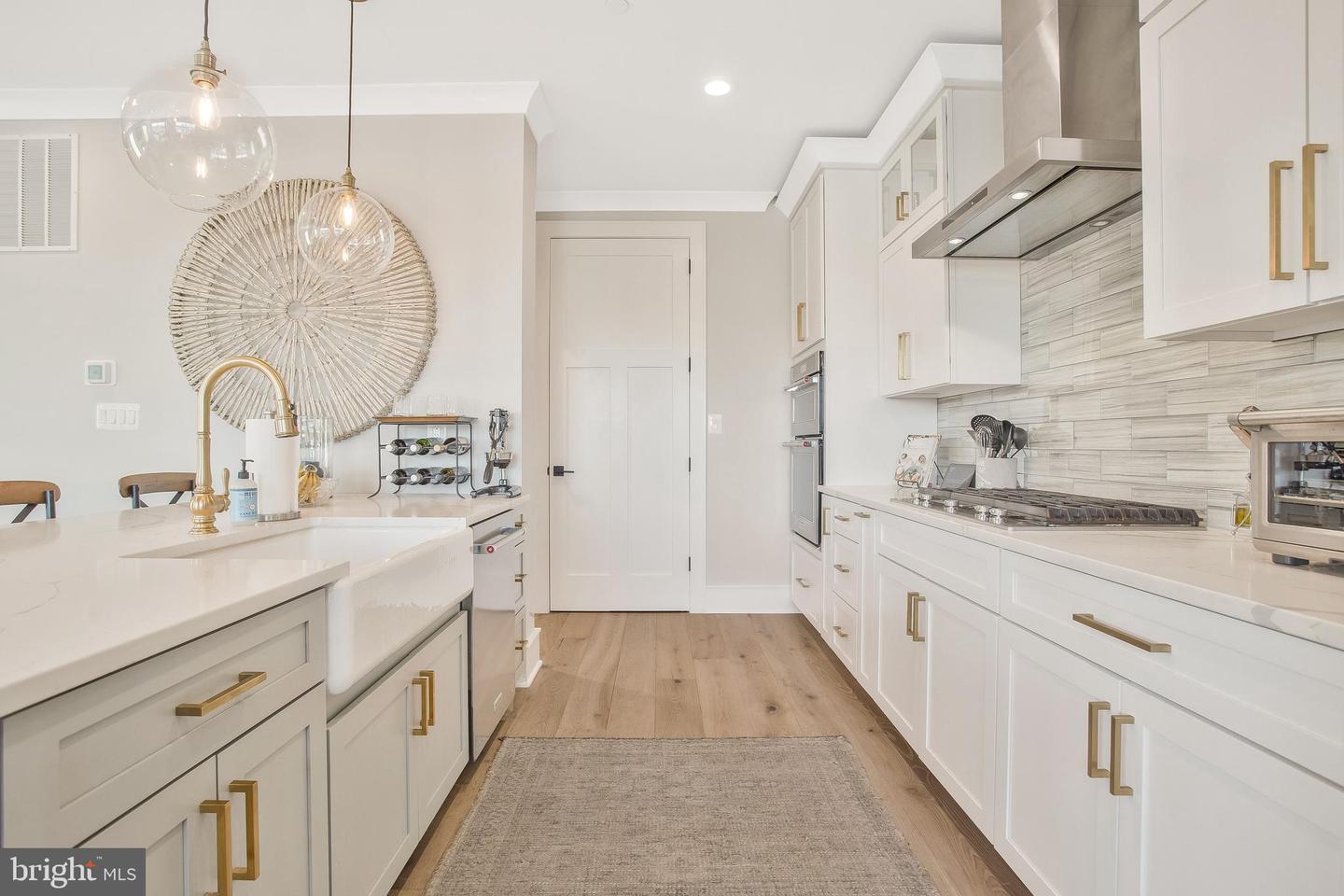 Edgewater, Maryland, 21037, United States, 4 Bedrooms Bedrooms, ,4 BathroomsBathrooms,Residential,Active,1988474