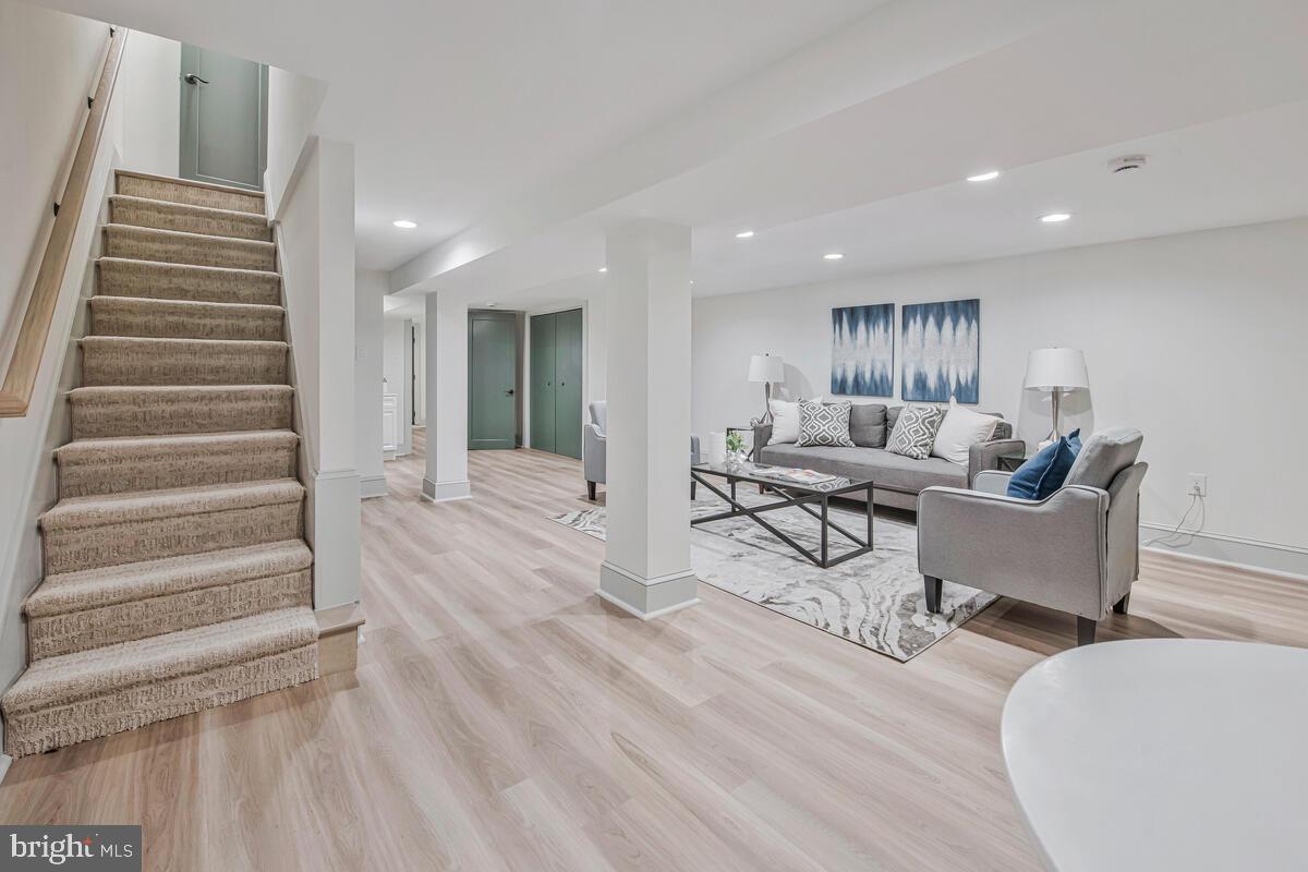 Washington, District Of Columbia, 20011, United States, 4 Bedrooms Bedrooms, ,4 BathroomsBathrooms,Residential,Active,1905358