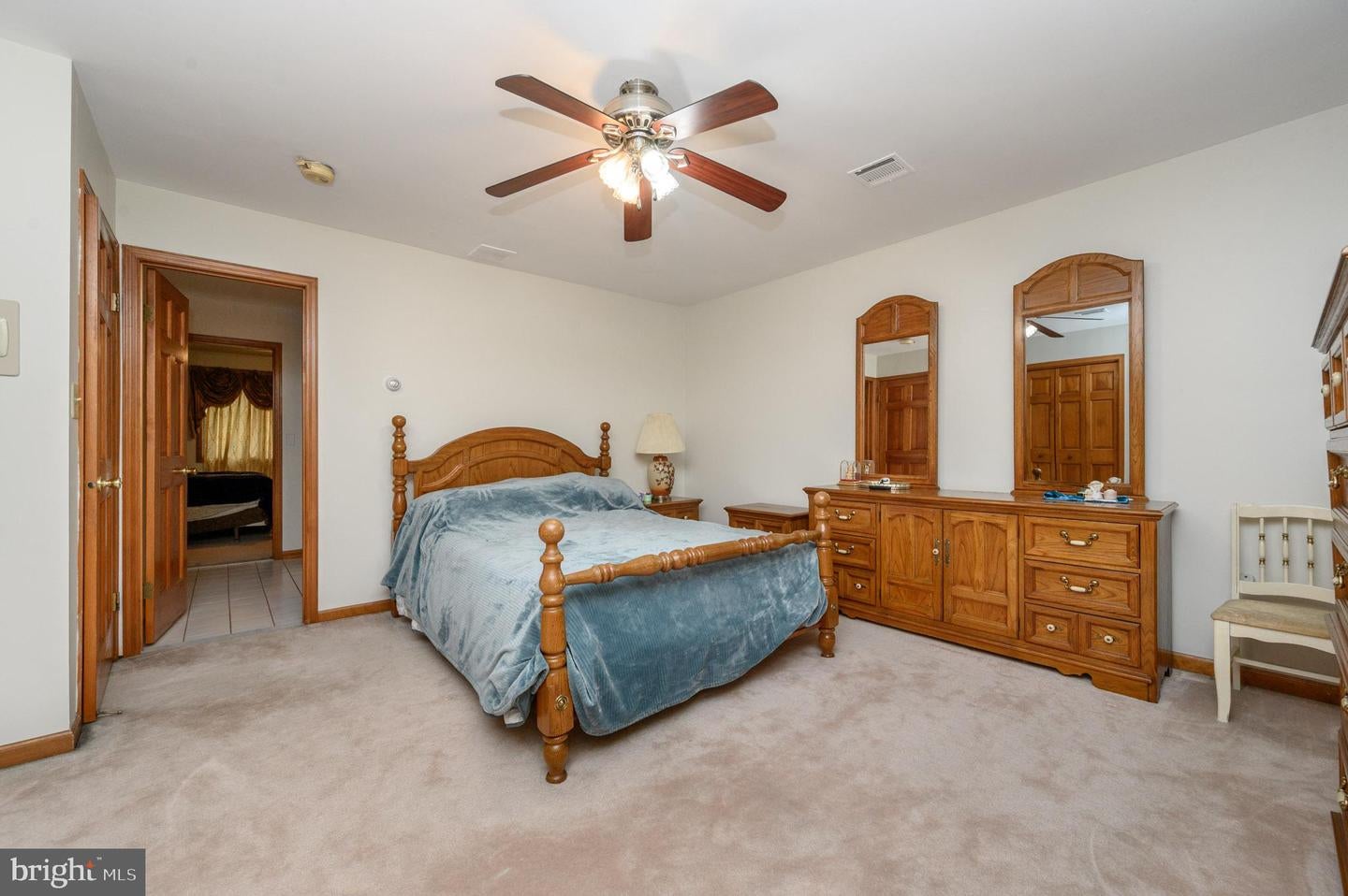 Monmouth Junction, New Jersey, 08852, United States, 5 Bedrooms Bedrooms, ,5 BathroomsBathrooms,Residential,Active,1987239