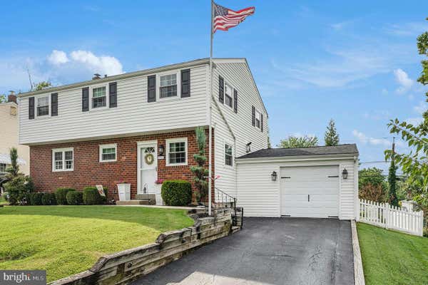 2311 MULBERRY LN, LAFAYETTE HILL, PA 19444, photo 3 of 31