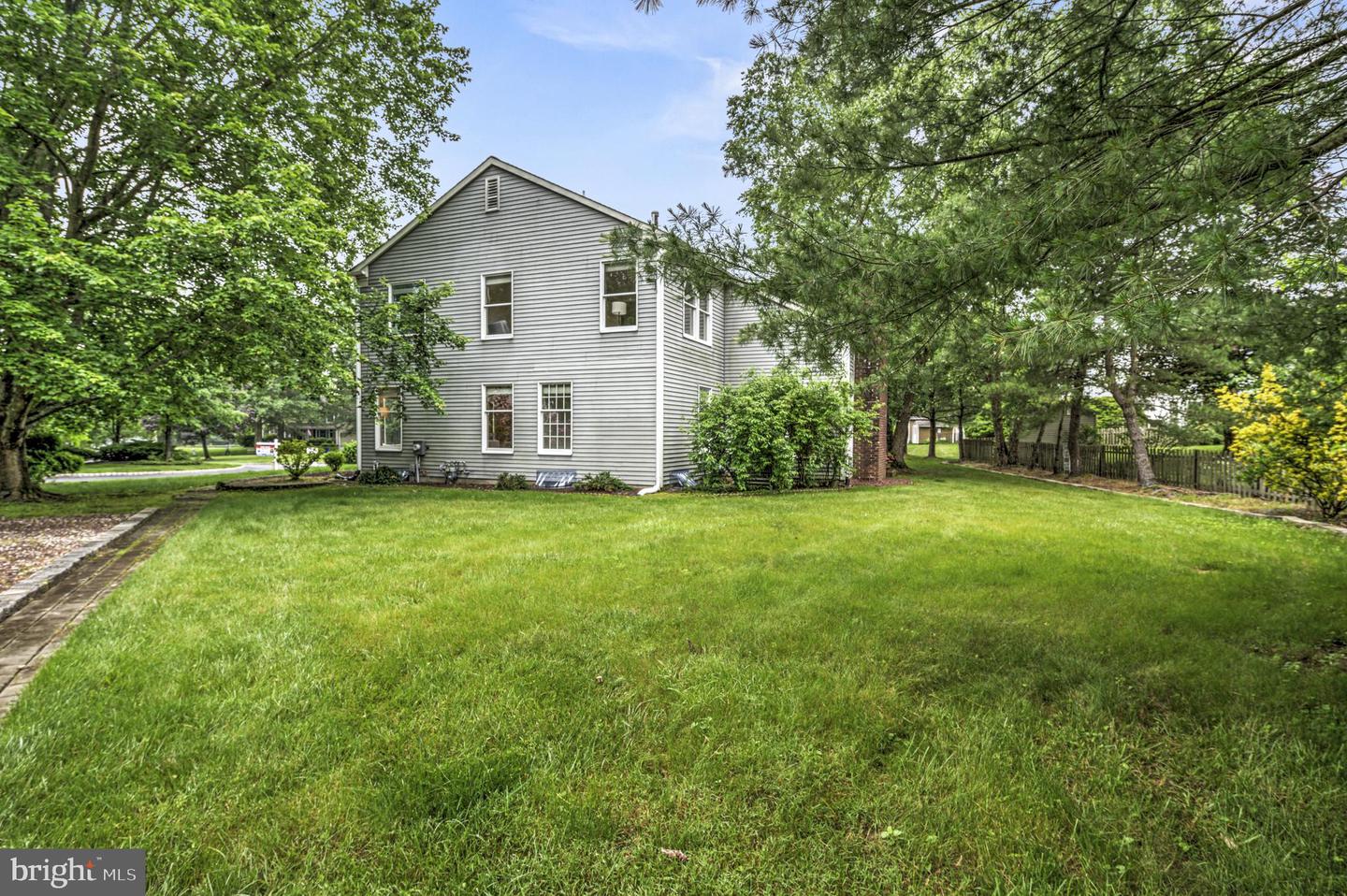 Plainsboro, New Jersey, 08536, United States, 5 Bedrooms Bedrooms, ,3 BathroomsBathrooms,Residential,Active,1853623