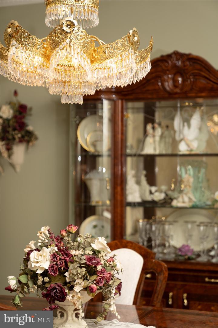 Robbinsville, New Jersey, 08691, United States, 6 Bedrooms Bedrooms, ,6 BathroomsBathrooms,Residential,Active,1953417