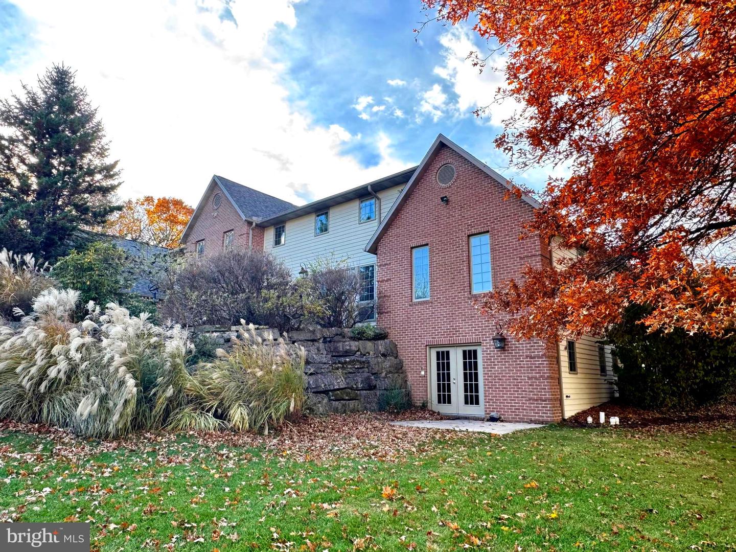 State College, Pennsylvania, 16801, United States, 4 Bedrooms Bedrooms, ,4 BathroomsBathrooms,Residential,Active,1988791