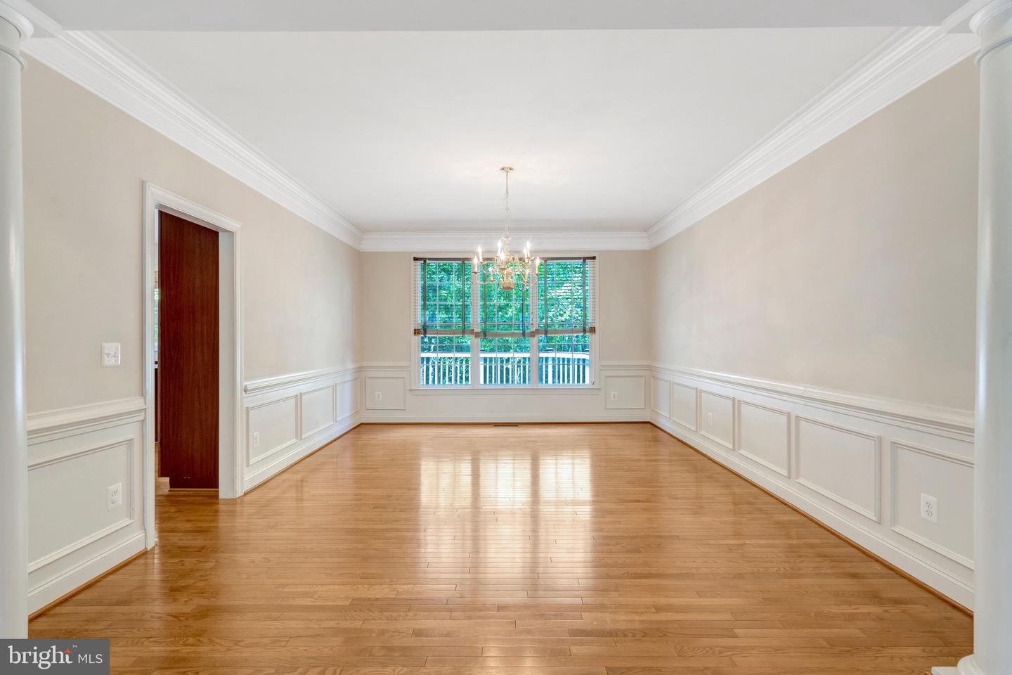 Haymarket, Virginia, 20169, United States, 5 Bedrooms Bedrooms, ,5 BathroomsBathrooms,Residential,Pending,2031766