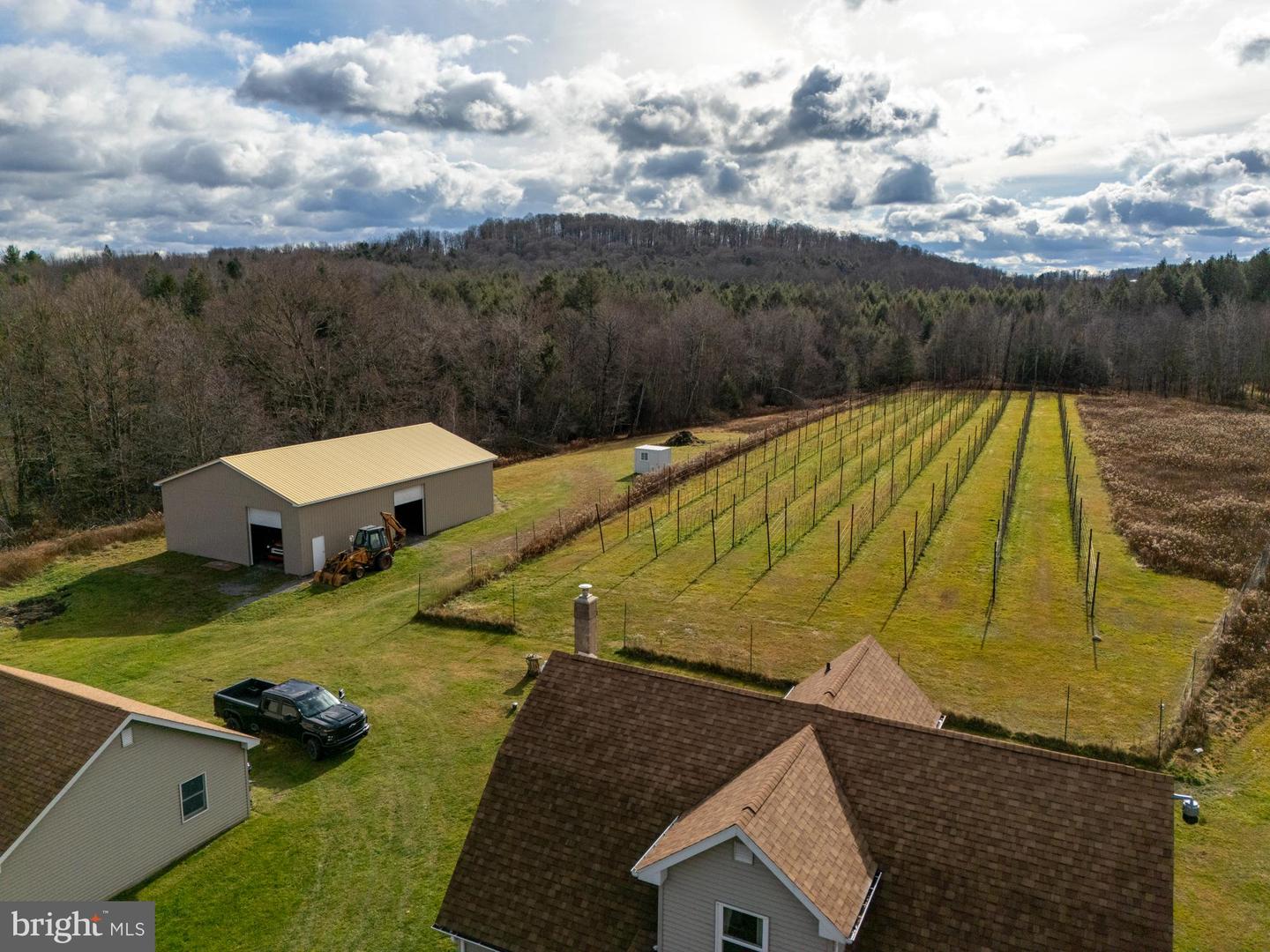 Waymart, Pennsylvania, 18472, United States, 4 Bedrooms Bedrooms, ,2 BathroomsBathrooms,Residential,Active,2007156