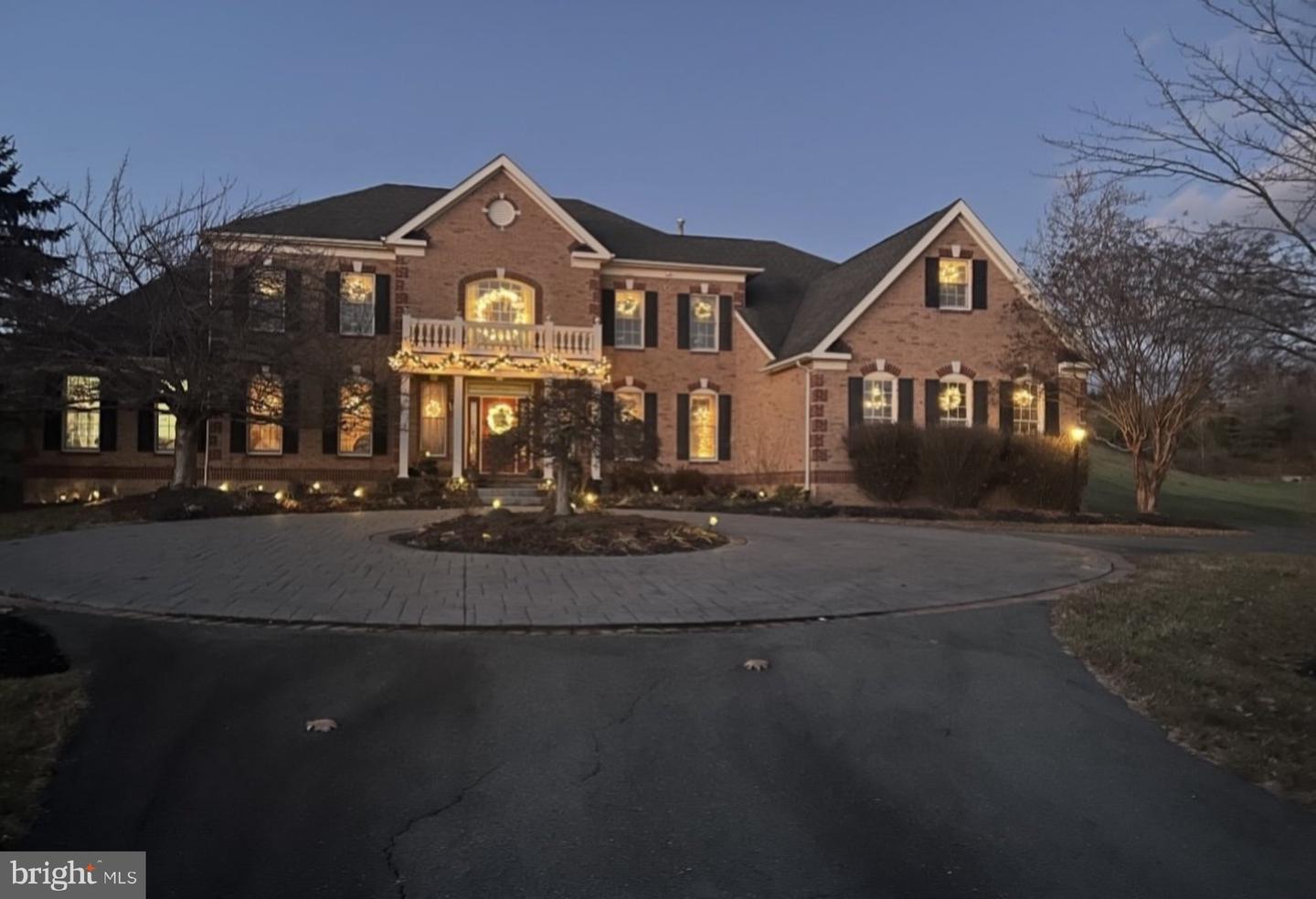 Leesburg, Virginia, 20175, United States, 4 Bedrooms Bedrooms, ,5 BathroomsBathrooms,Residential,Active,1894598