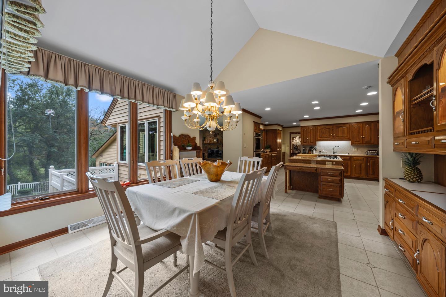 Hammonton, New Jersey, 08037, United States, 5 Bedrooms Bedrooms, ,6 BathroomsBathrooms,Residential,Active,1954441