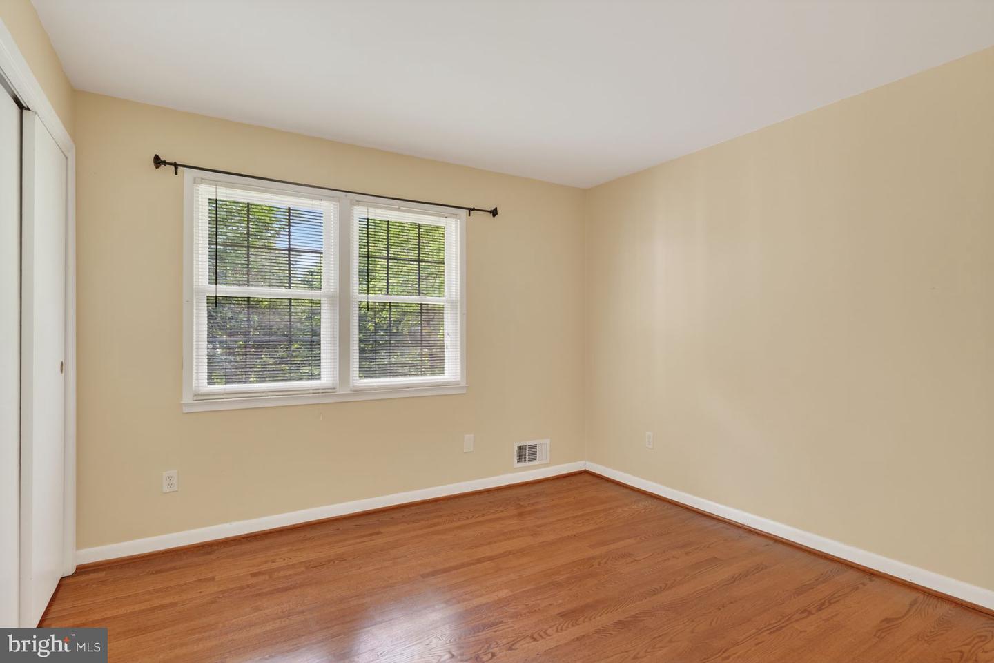 Falls Church, Virginia, 22043, United States, 4 Bedrooms Bedrooms, ,3 BathroomsBathrooms,Residential,Active,2045048