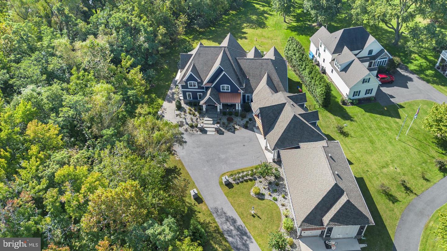 Middle River, Maryland, 21220, United States, 7 Bedrooms Bedrooms, ,7 BathroomsBathrooms,Residential,Active,1969646