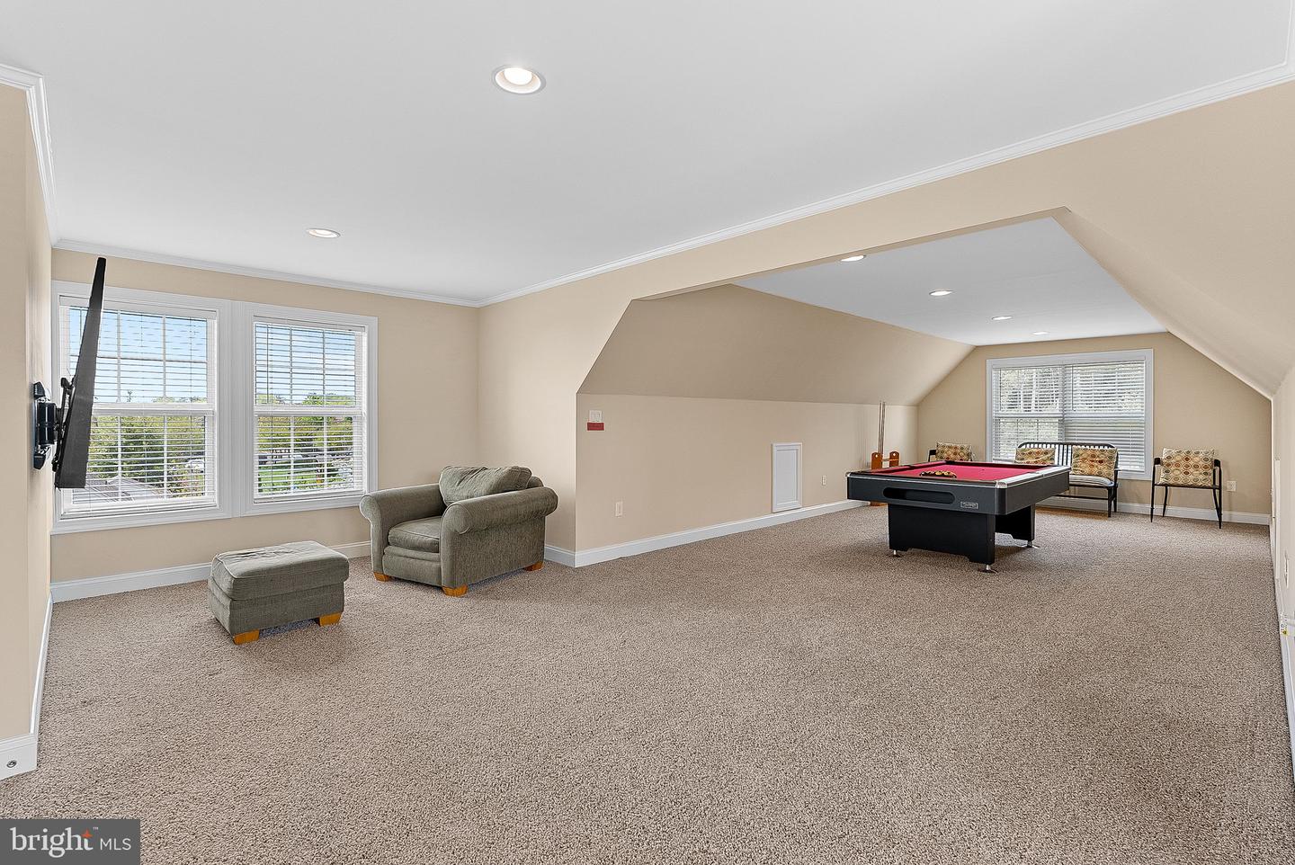 Annandale, Virginia, 22003, United States, 4 Bedrooms Bedrooms, ,4 BathroomsBathrooms,Residential,Active,2044601