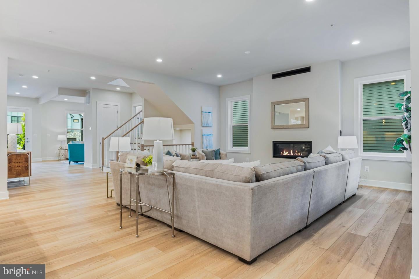 Bethesda, Maryland, 20817, United States, 5 Bedrooms Bedrooms, ,5 BathroomsBathrooms,Residential,Active,1880183