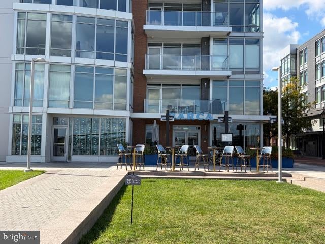 Alexandria, Virginia, 22314, United States, 4 Bedrooms Bedrooms, ,5 BathroomsBathrooms,Residential,Active,1959984