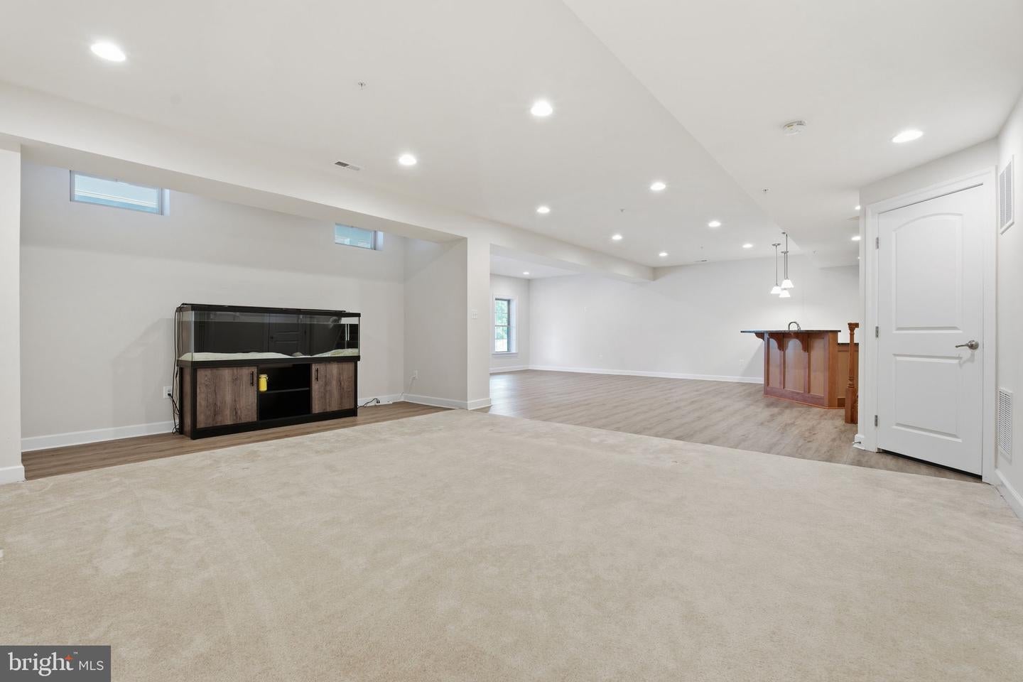 Clarksburg, Maryland, 20871, United States, 5 Bedrooms Bedrooms, ,5 BathroomsBathrooms,Residential,Contingent,2045769