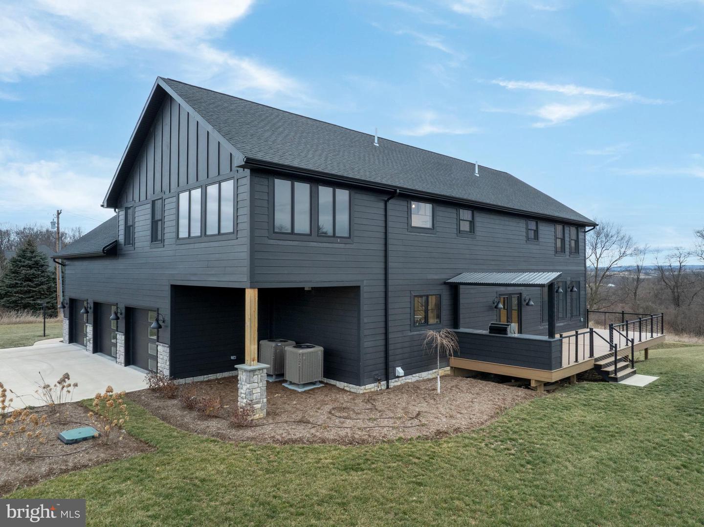 State College, Pennsylvania, 16801, United States, 5 Bedrooms Bedrooms, ,5 BathroomsBathrooms,Residential,Active,2010175