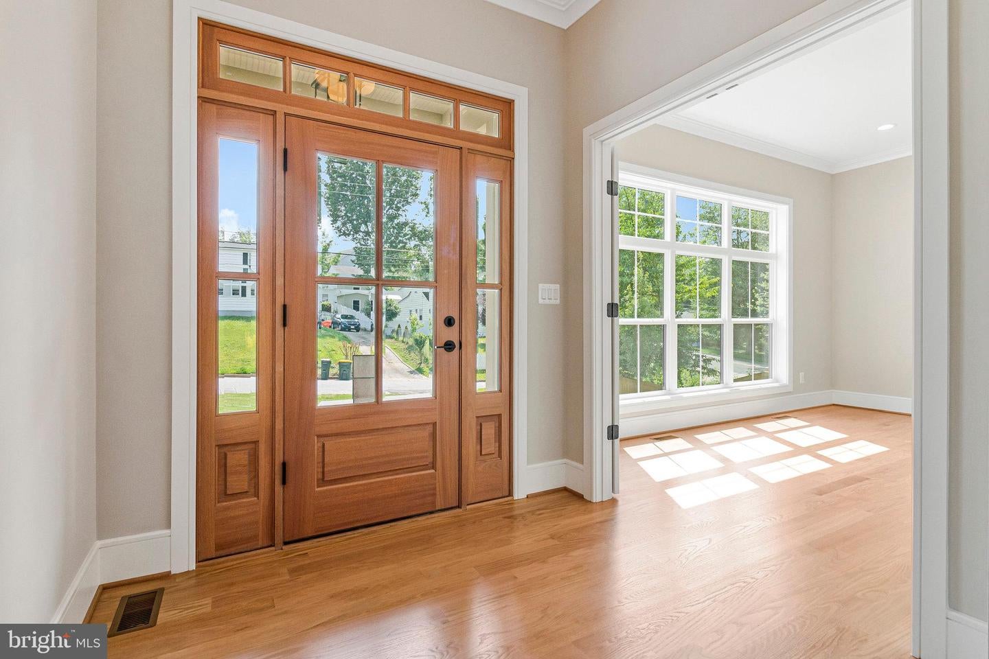 Falls Church, Virginia, 22046, United States, 7 Bedrooms Bedrooms, ,7 BathroomsBathrooms,Residential,Active,2006868