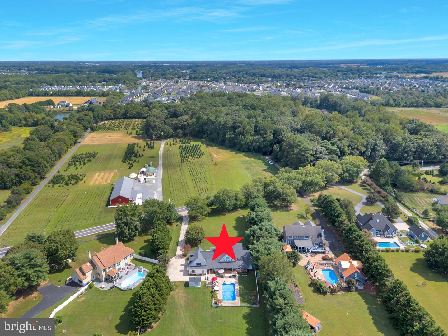 Milton, Delaware, 19968, United States, 4 Bedrooms Bedrooms, ,5 BathroomsBathrooms,Residential,Active,1941147