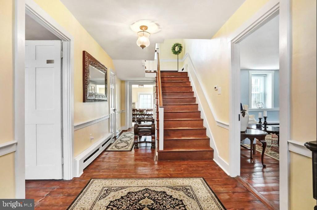 Fort Loudon, Pennsylvania, 17224, United States, 6 Bedrooms Bedrooms, ,7 BathroomsBathrooms,Residential,Pending,2006959