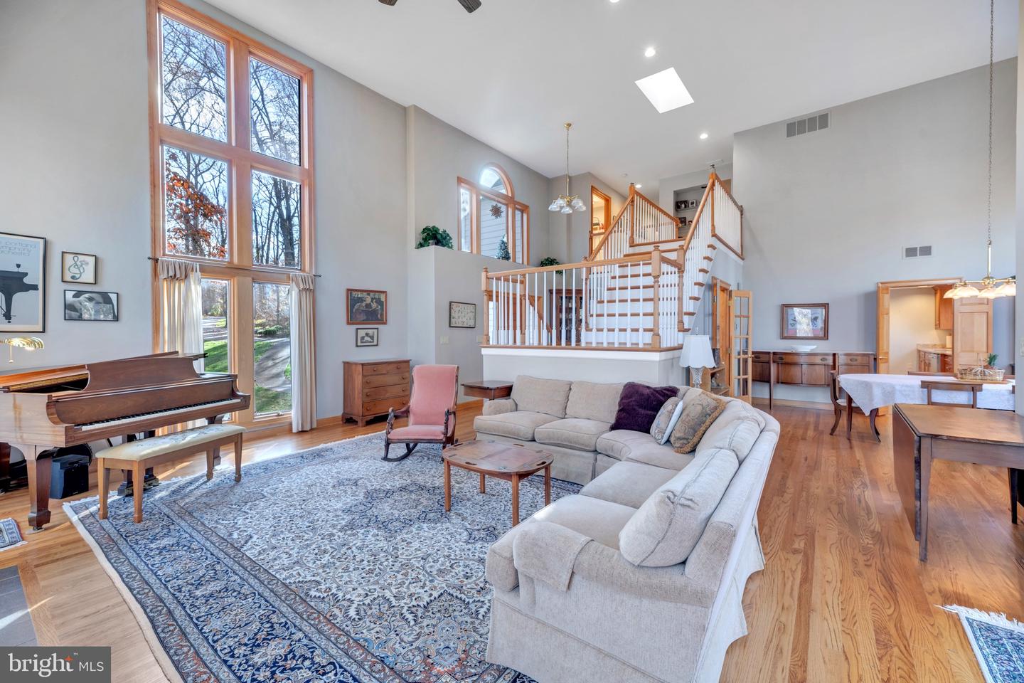 Ellicott City, Maryland, 21042, United States, 5 Bedrooms Bedrooms, ,5 BathroomsBathrooms,Residential,Active,1988714