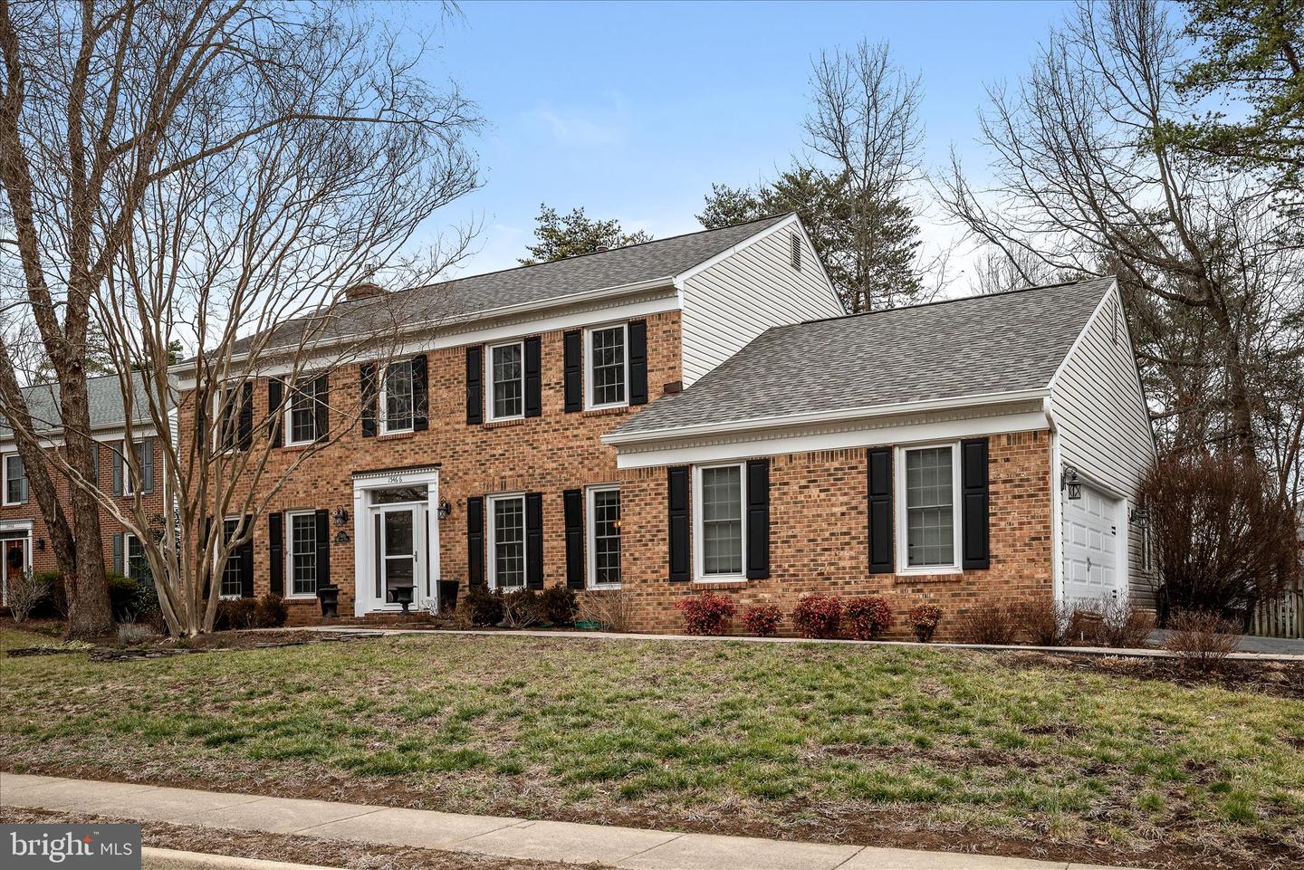 Centreville, Virginia, 20120, United States, 4 Bedrooms Bedrooms, ,3 BathroomsBathrooms,Residential,Active,2015484