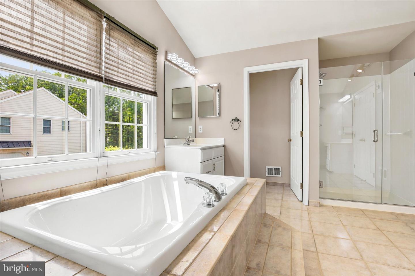 Doylestown, Pennsylvania, 18902, United States, 5 Bedrooms Bedrooms, ,5 BathroomsBathrooms,Residential,Active,2051955