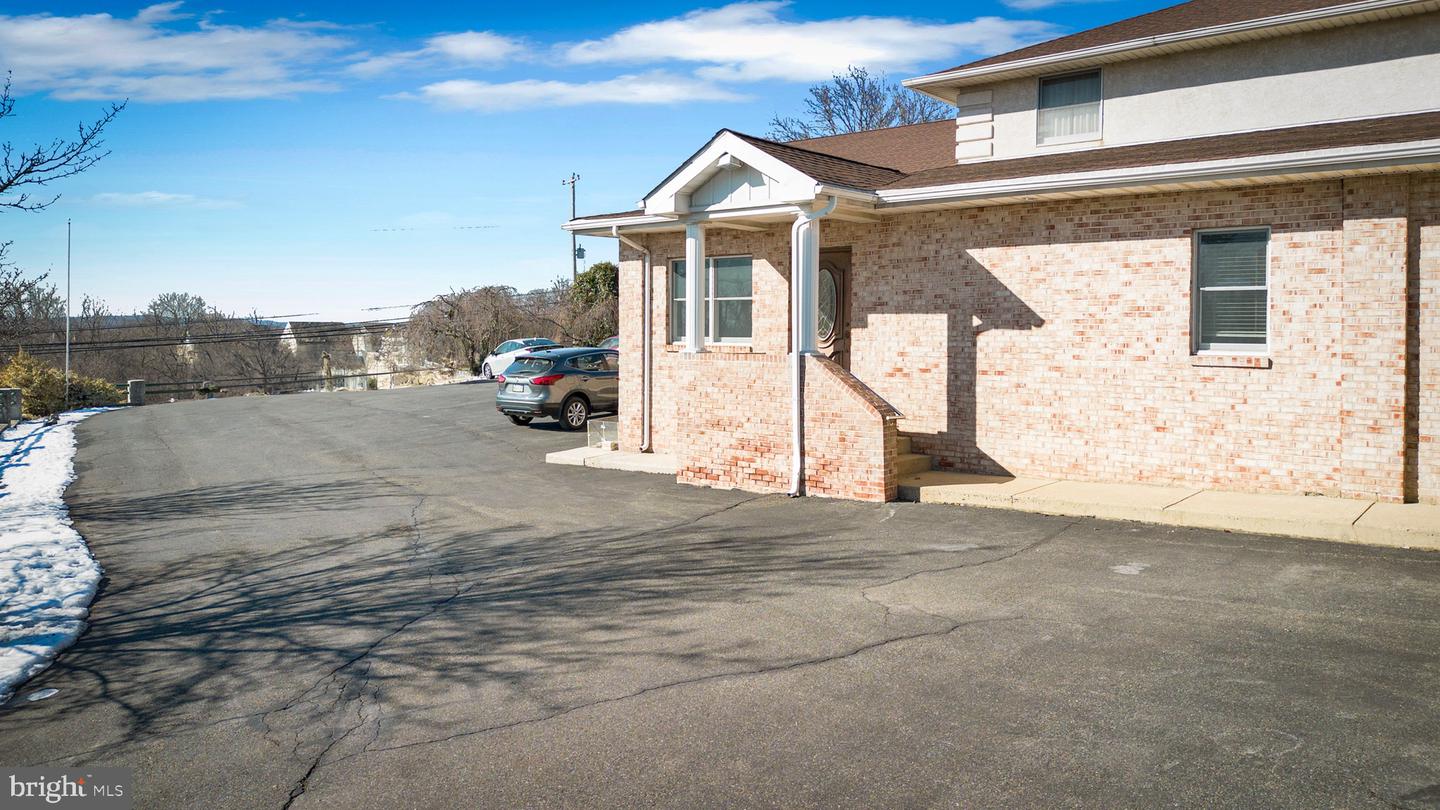 Norristown, Pennsylvania, 19403, United States, ,3 BathroomsBathrooms,Residential,Active,1748201