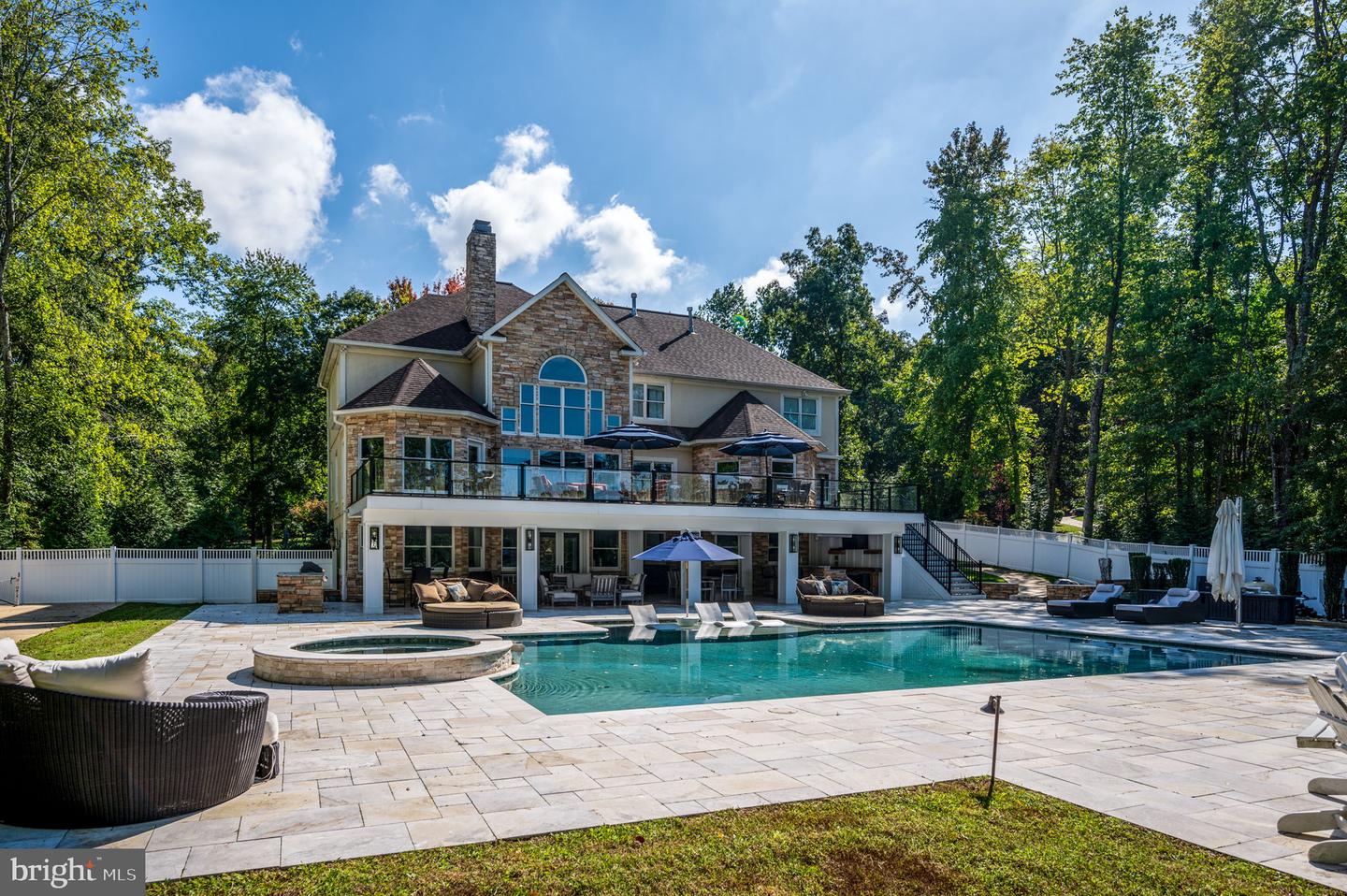 Spotsylvania, Virginia, 22551, United States, 5 Bedrooms Bedrooms, ,5 BathroomsBathrooms,Residential,Contingent,1893243