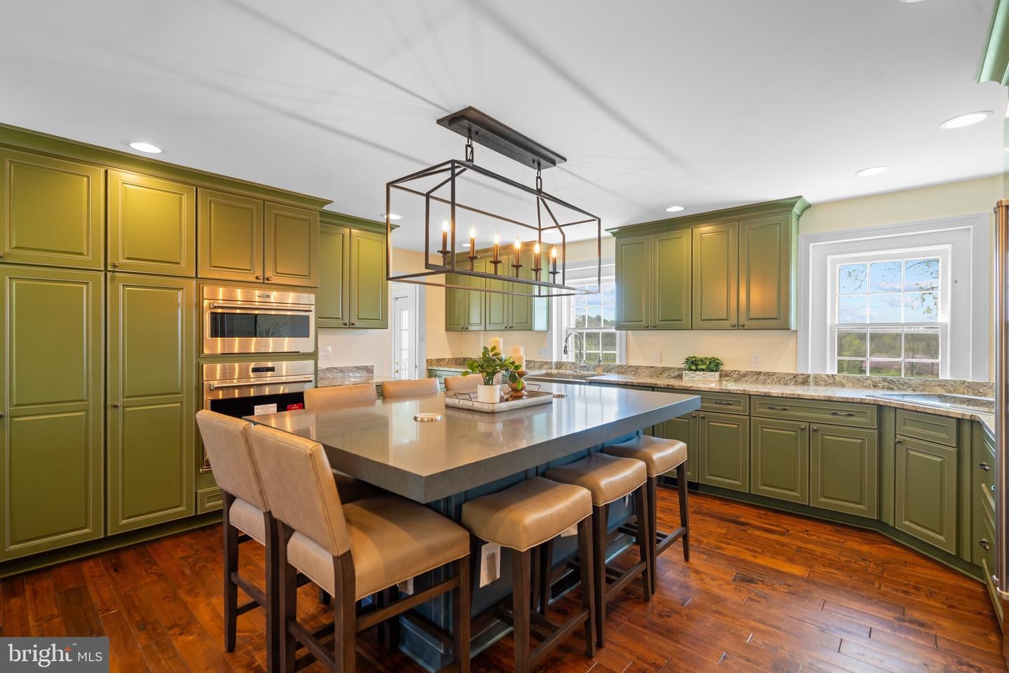 Waterford, Virginia, 20197, United States, 4 Bedrooms Bedrooms, ,5 BathroomsBathrooms,Residential,Active,1771409