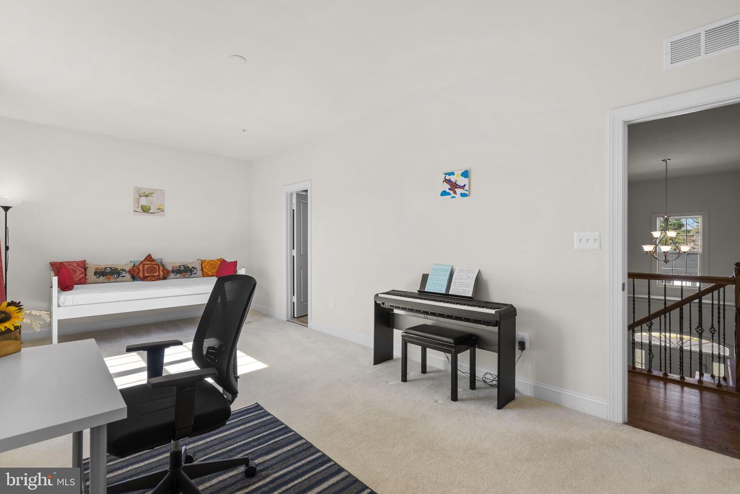 Clarksburg, Maryland, 20871, United States, 4 Bedrooms Bedrooms, ,4 BathroomsBathrooms,Residential,Active,2037095
