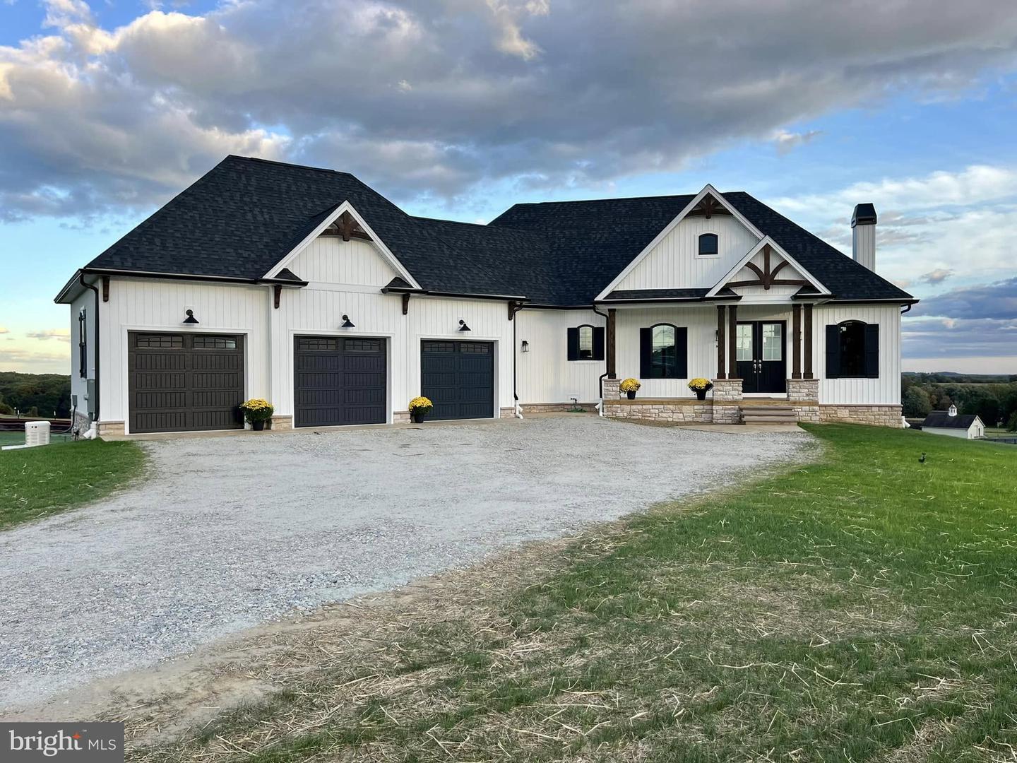 Earleville, Maryland, 21919, United States, 3 Bedrooms Bedrooms, ,5 BathroomsBathrooms,Residential,Active,1849556
