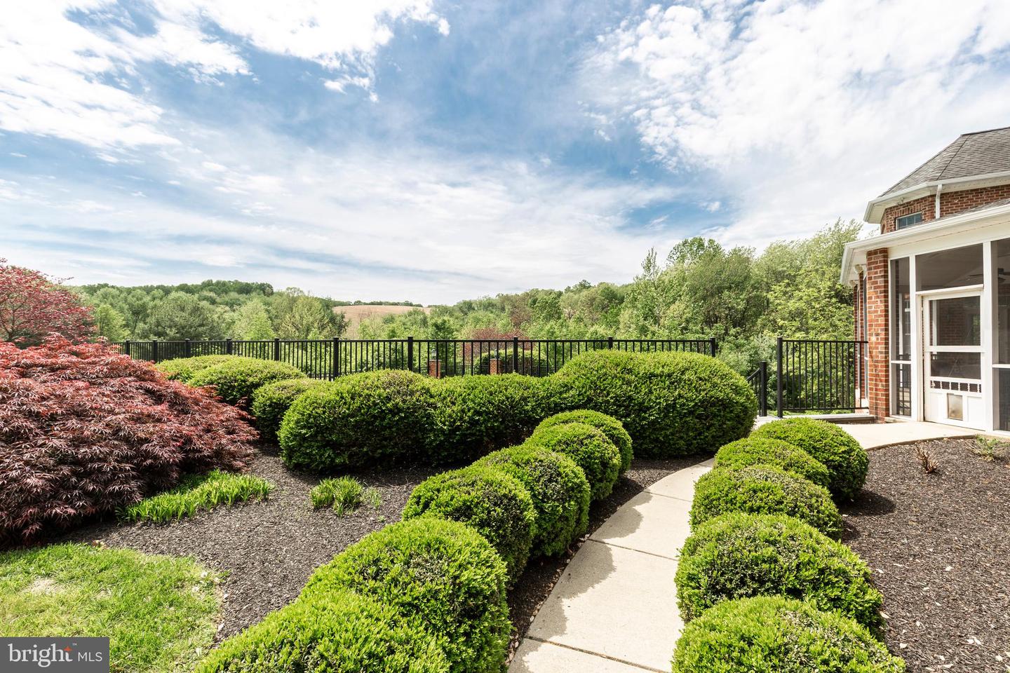 New Windsor, Maryland, 21776, United States, ,5 BathroomsBathrooms,Residential,Active,1829926