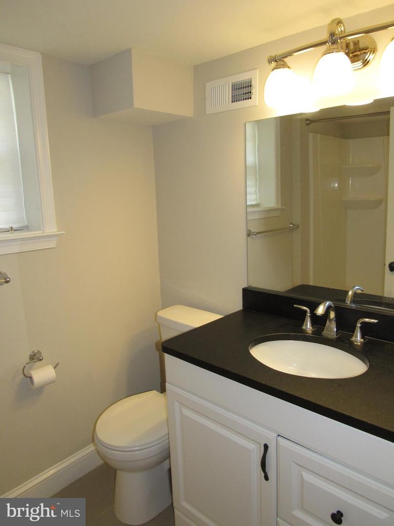Arlington, Virginia, 22201, United States, ,5 BathroomsBathrooms,Residential,Active,1798155