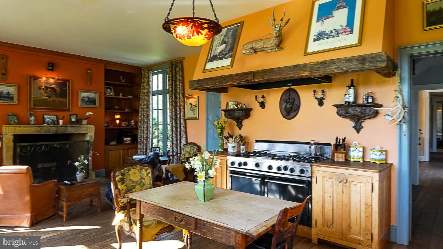 Cochranville, Pennsylvania, 19330, United States, 4 Bedrooms Bedrooms, ,6 BathroomsBathrooms,Residential,Active,1782581