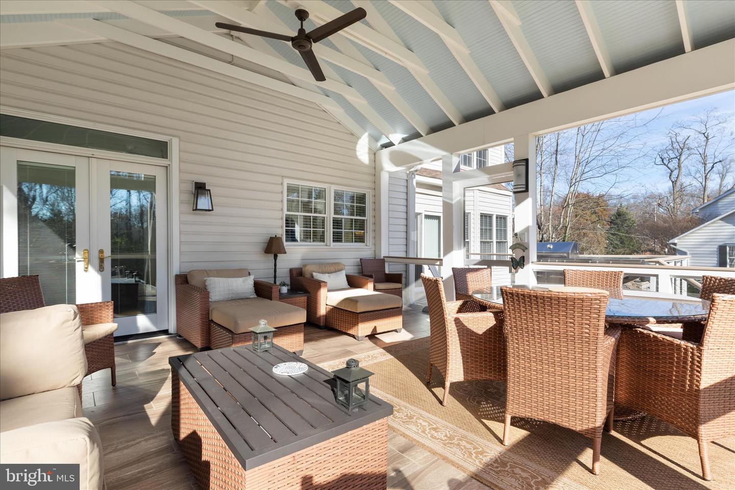 Vienna, Virginia, 22181, United States, 5 Bedrooms Bedrooms, ,4 BathroomsBathrooms,Residential,Active,2010162