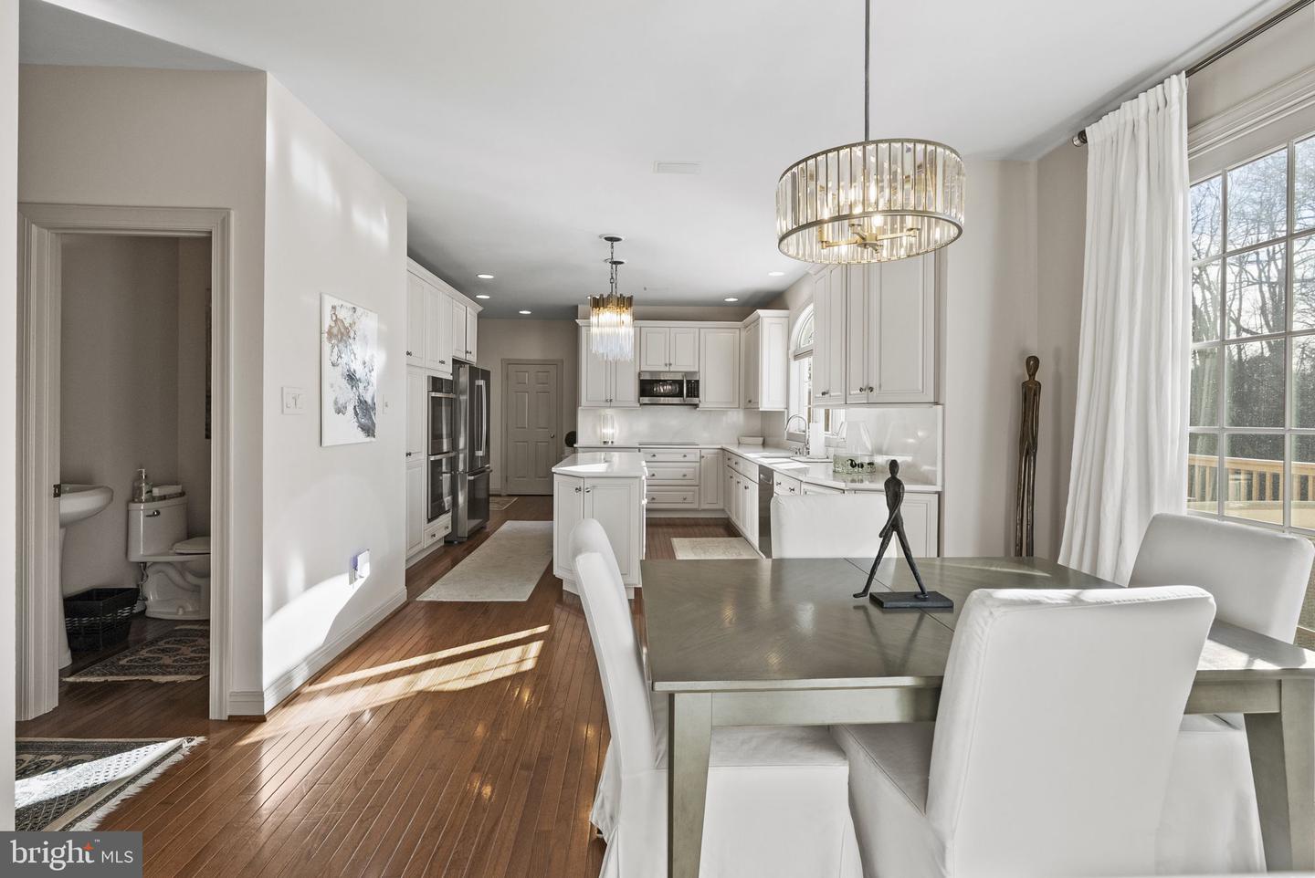 West Chester, Pennsylvania, 19382, United States, 5 Bedrooms Bedrooms, ,4 BathroomsBathrooms,Residential,Contingent,2007155