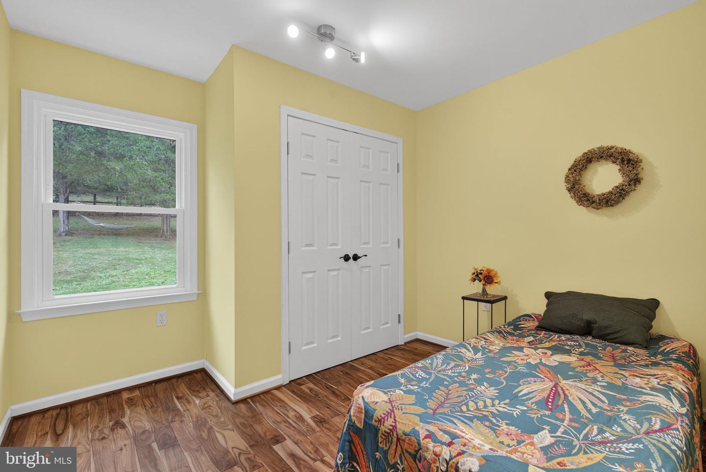 Lovettsville, Virginia, 20180, United States, ,2 BathroomsBathrooms,Residential,Active,1954034