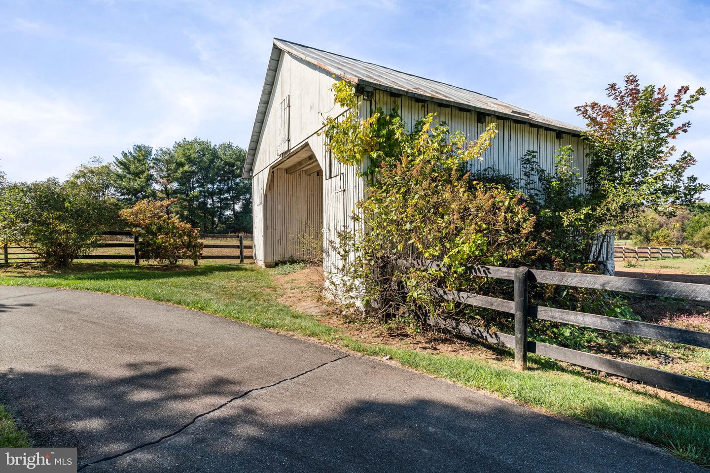 Leesburg, Virginia, 20175, United States, 4 Bedrooms Bedrooms, ,5 BathroomsBathrooms,Residential,Active,2011862