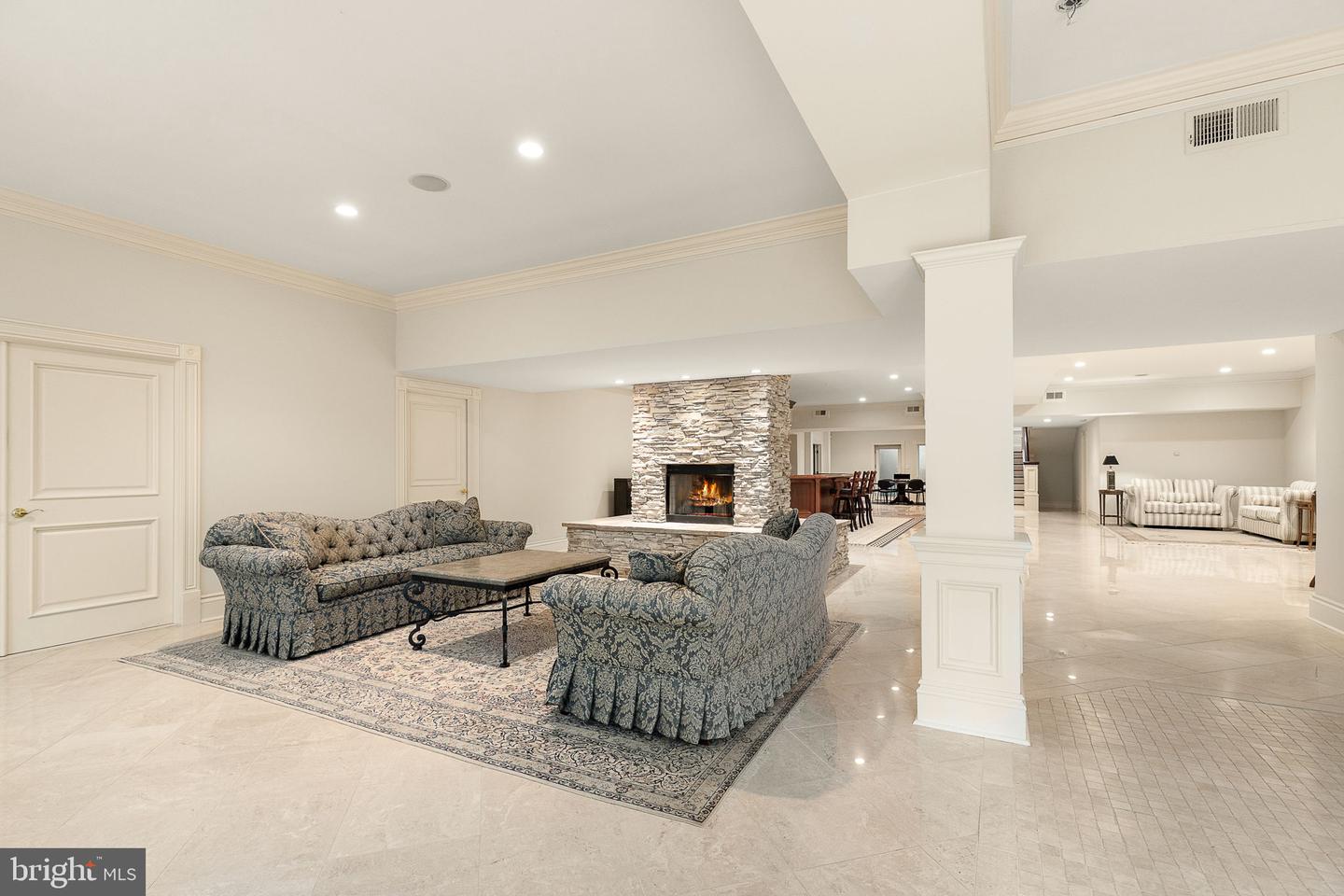 Lorton, Virginia, 22079, United States, 6 Bedrooms Bedrooms, ,8 BathroomsBathrooms,Residential,Active,1933878