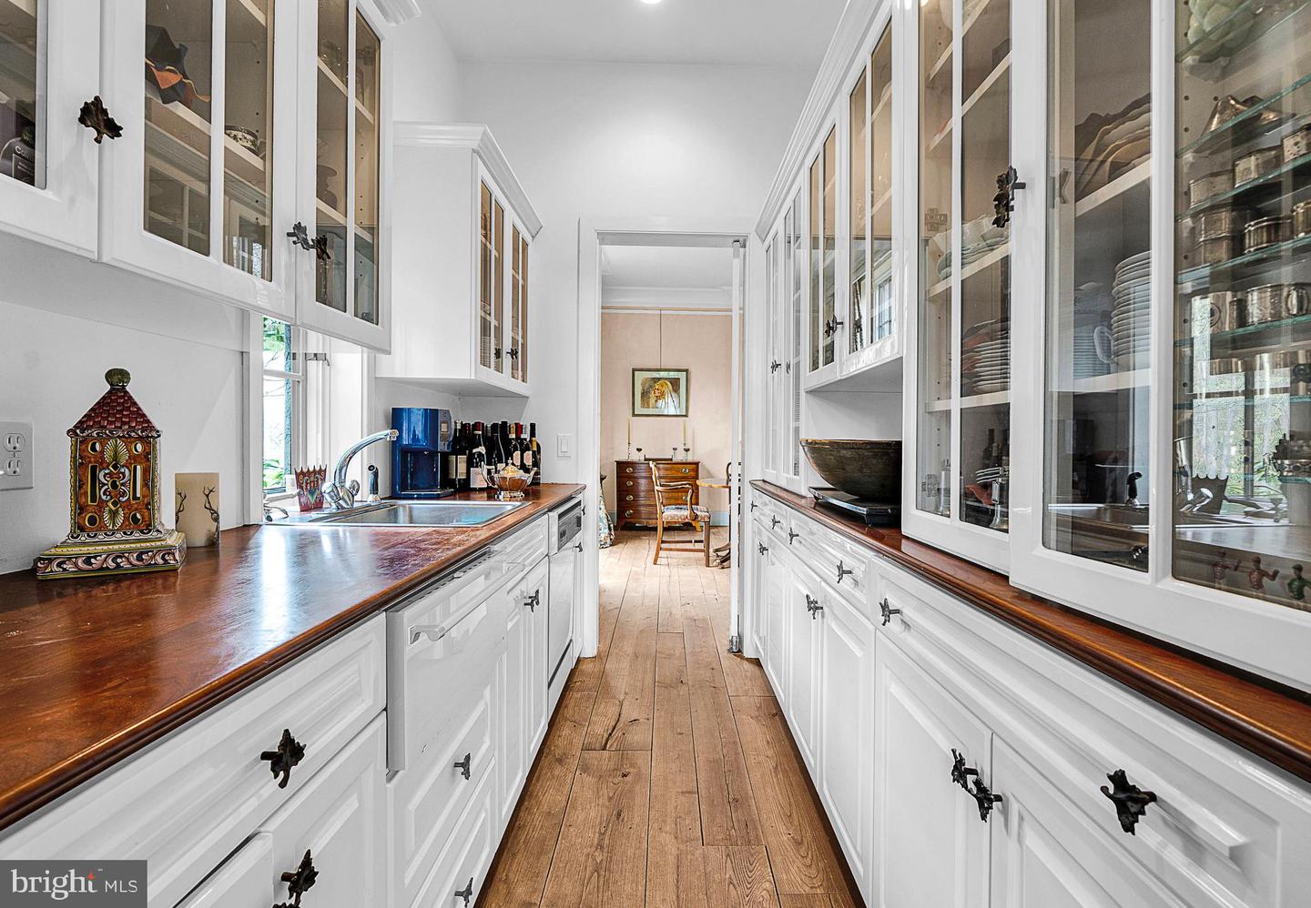 Cochranville, Pennsylvania, 19330, United States, 4 Bedrooms Bedrooms, ,6 BathroomsBathrooms,Residential,Active,1782581