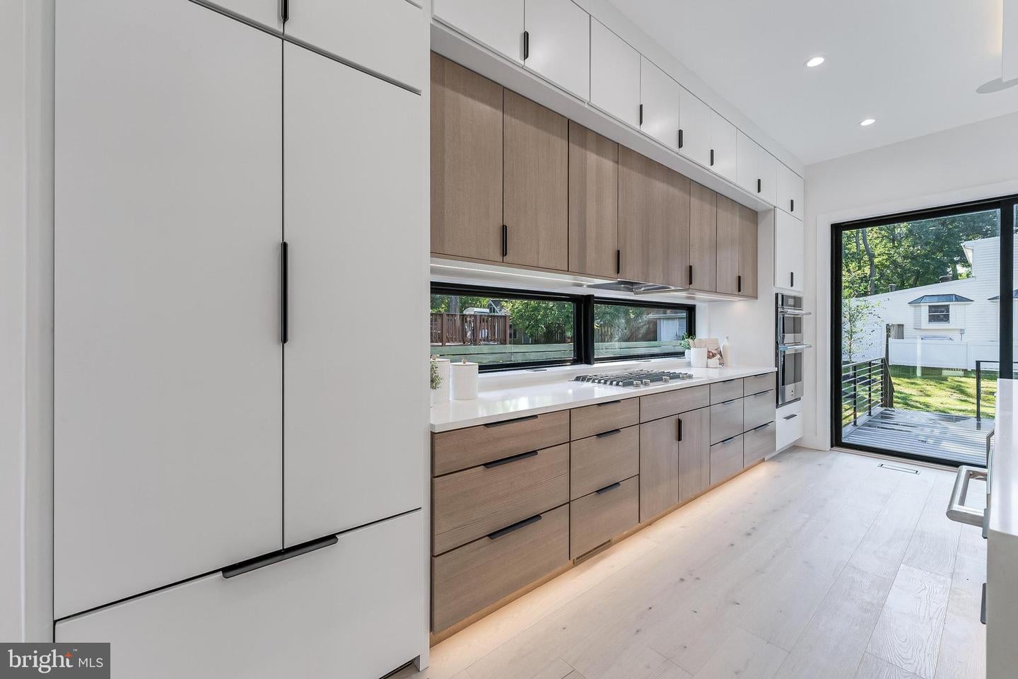 Falls Church, Virginia, 22042, United States, 5 Bedrooms Bedrooms, ,5 BathroomsBathrooms,Residential,Active,1945048